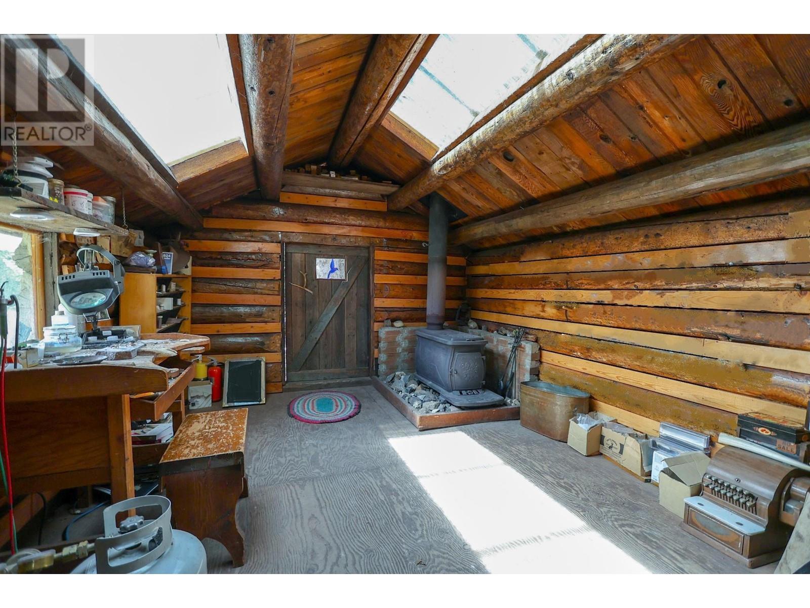 












9250 PRETTY Road

,
Cranbrook,




British Columbia
V1C7C6

