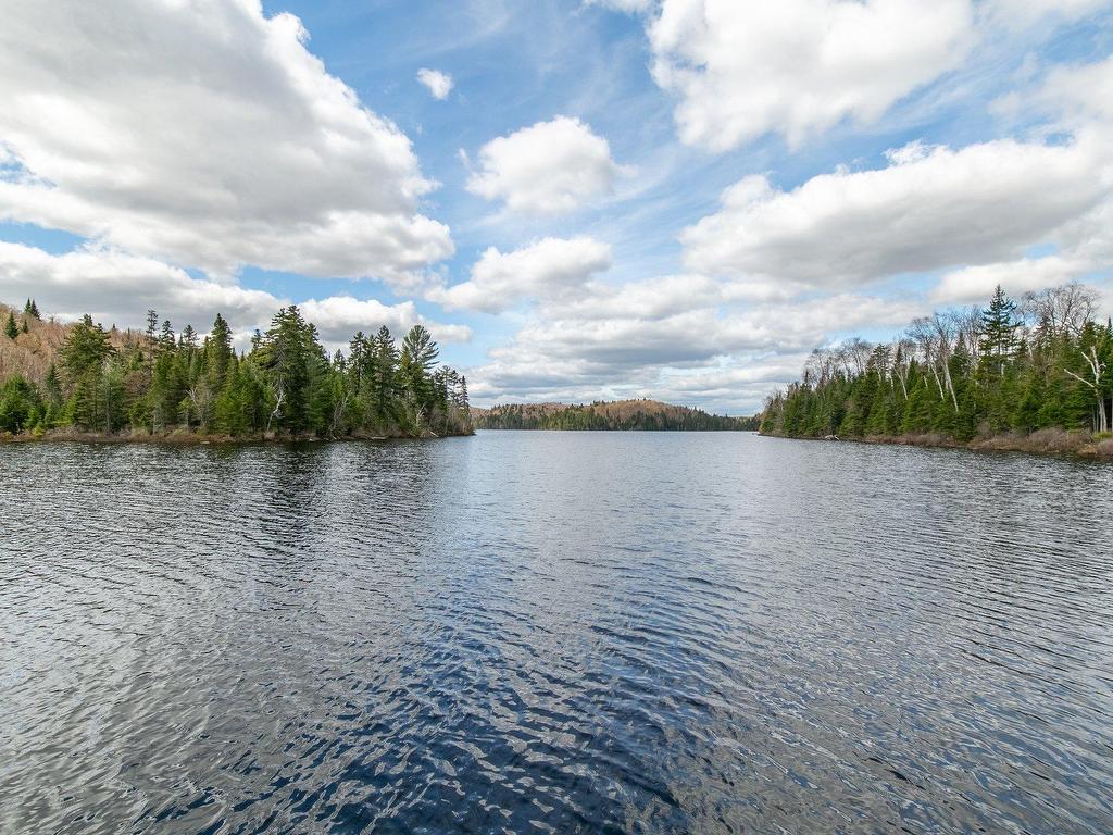 












20e Rue

,
Saint-Adolphe-d'Howard,




QC
J0T2B0

