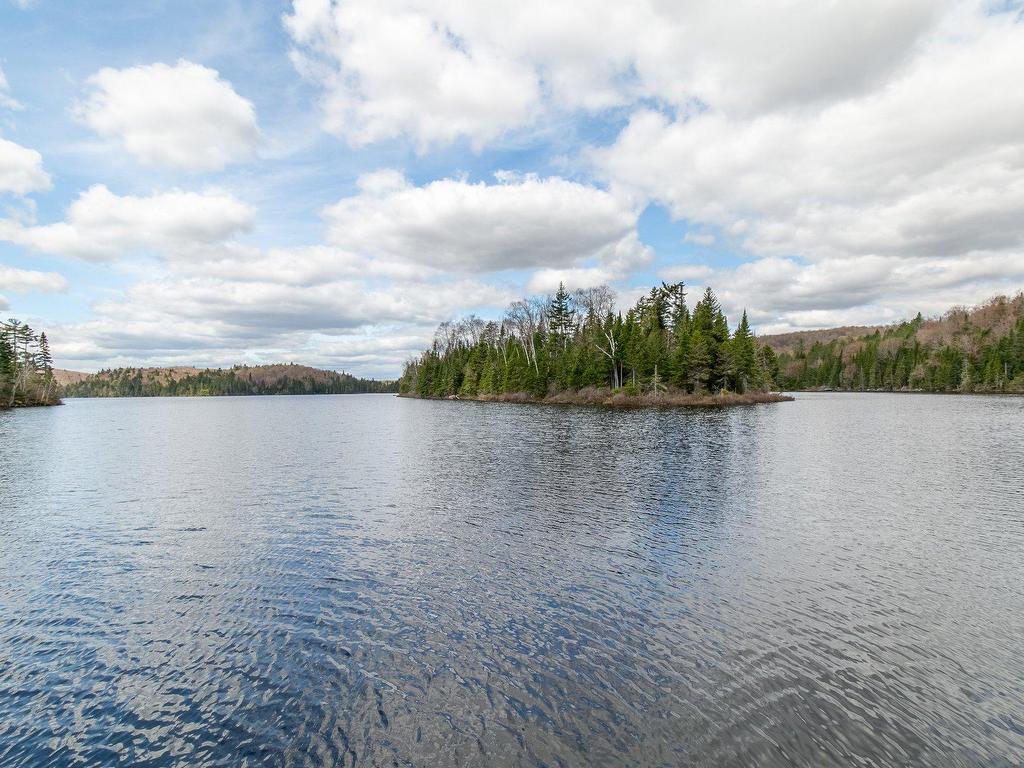 












20e Rue

,
Saint-Adolphe-d'Howard,




QC
J0T2B0

