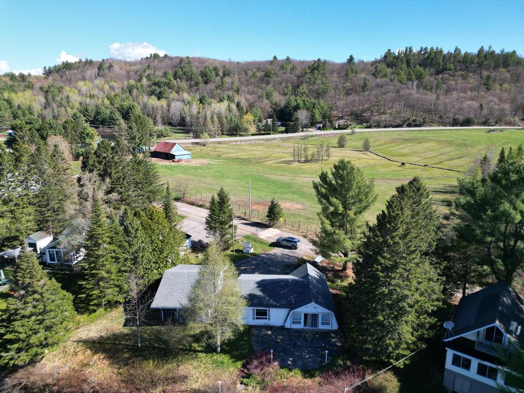 









36


1re rue Bastien

,
Saint-Alphonse-Rodriguez,




QC
J0K1W0

