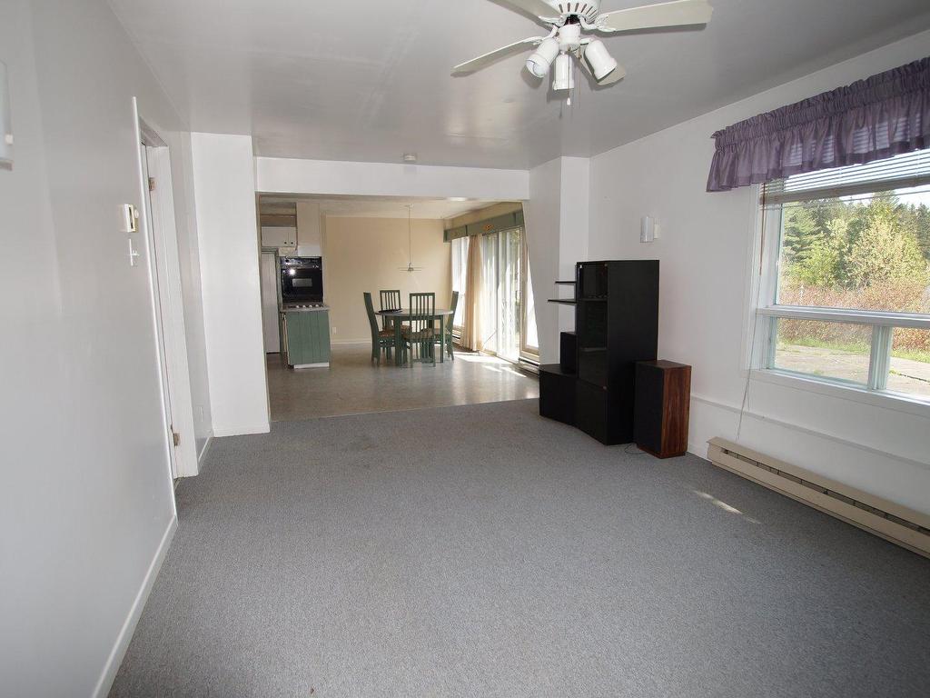 









36


1re rue Bastien

,
Saint-Alphonse-Rodriguez,




QC
J0K1W0

