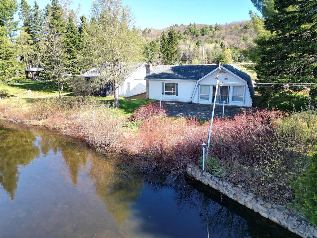 









36


1re rue Bastien

,
Saint-Alphonse-Rodriguez,




QC
J0K1W0

