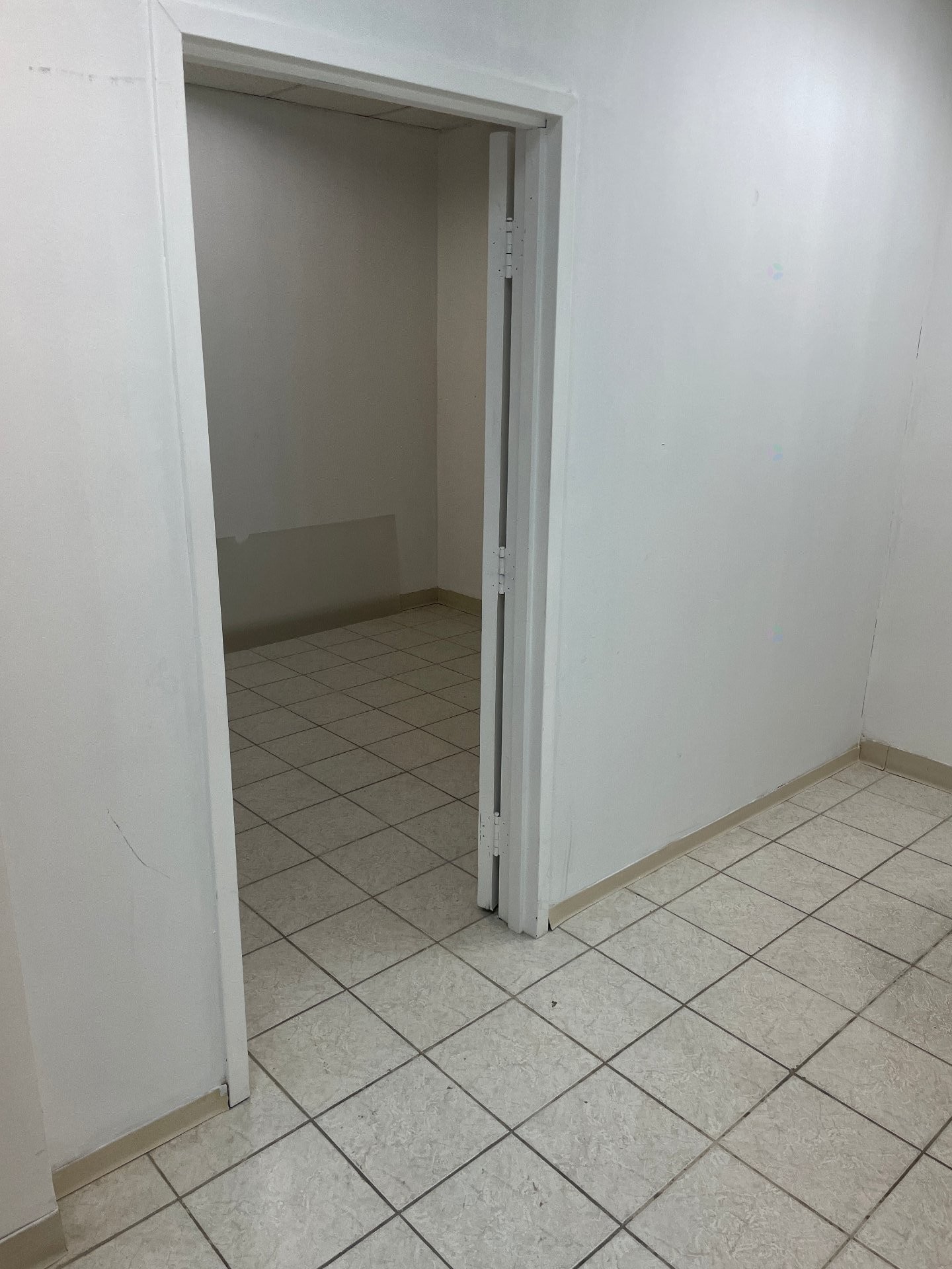 









18

 - 20


Rue Turgeon

,
Sainte-Thérèse,




QC
J7E3H3

