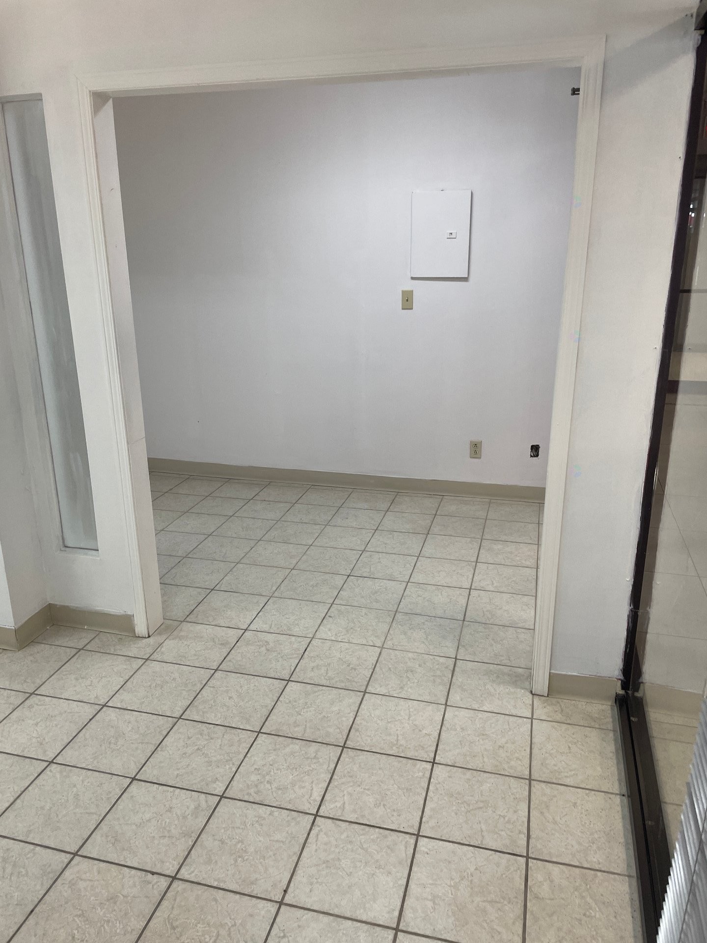 









18

 - 20


Rue Turgeon

,
Sainte-Thérèse,




QC
J7E3H3

