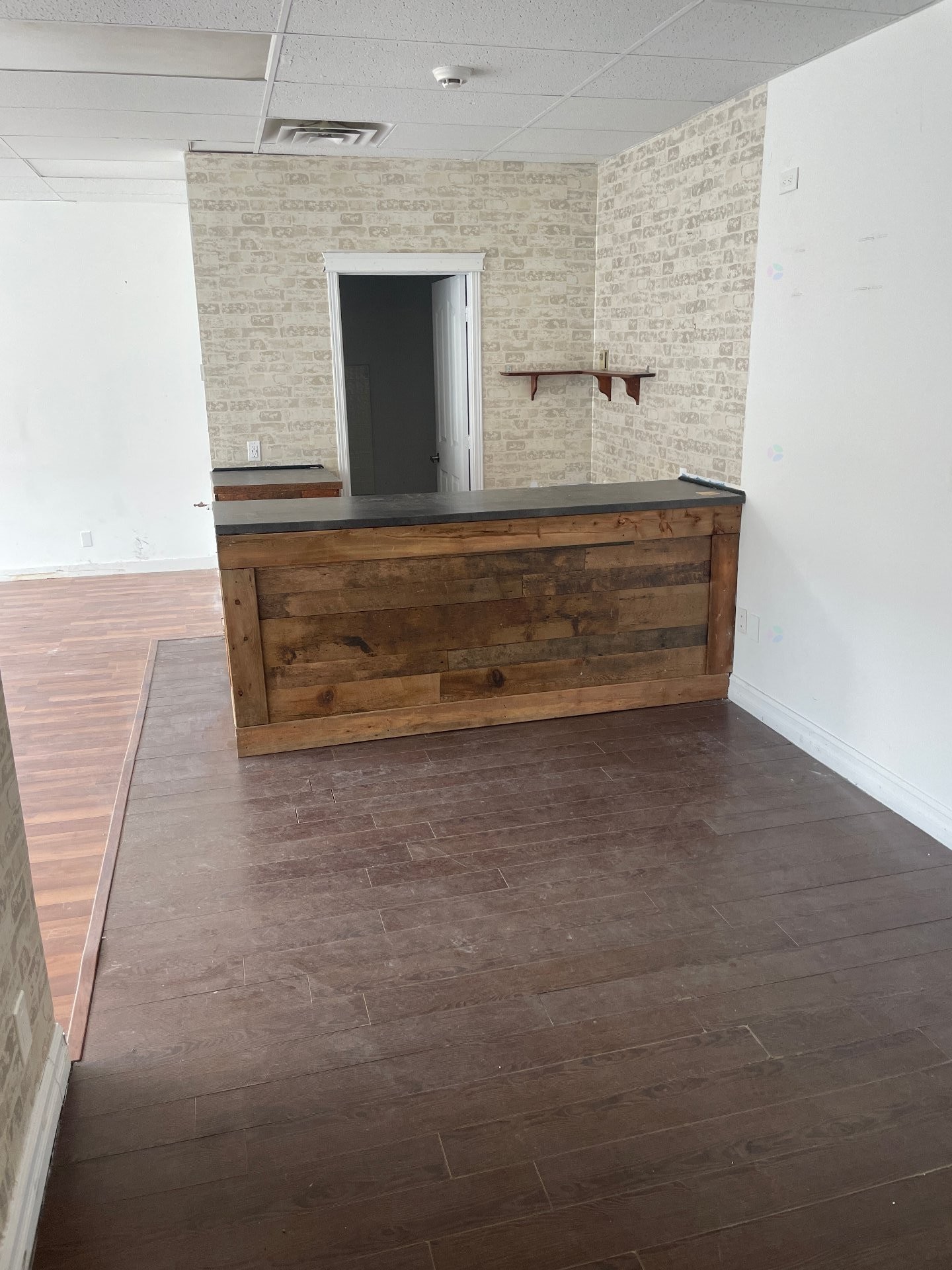 









18

 - 20


Rue Turgeon

,
Sainte-Thérèse,




QC
J7E3H3

