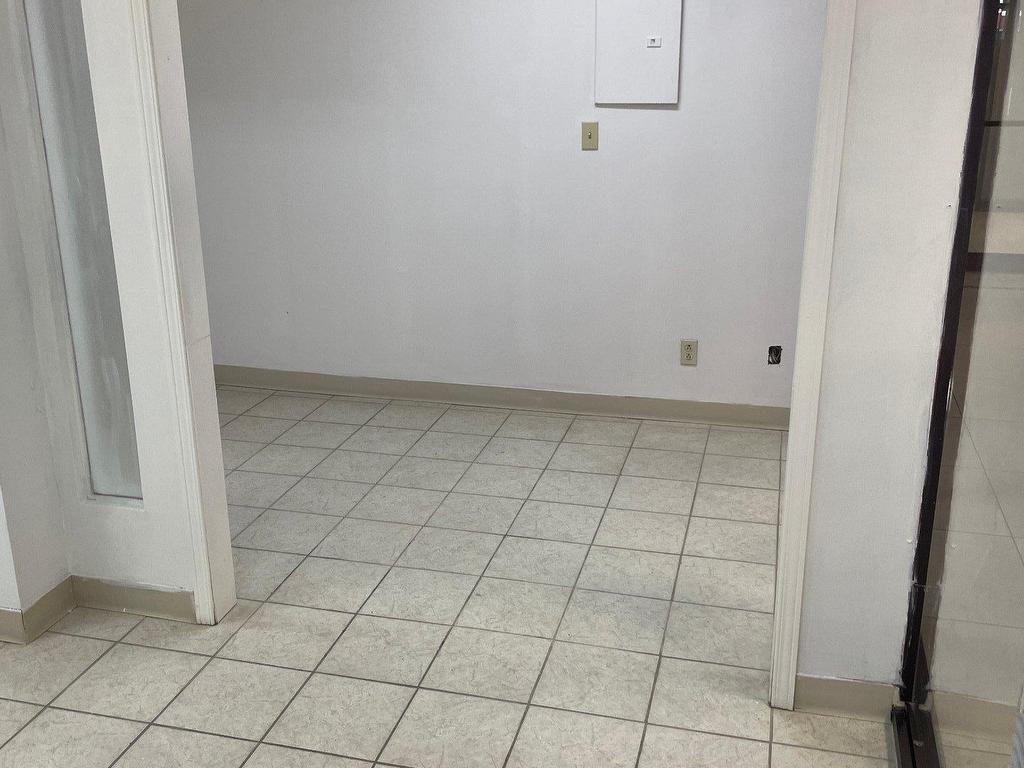 









18

 - 20


Rue Turgeon

,
Sainte-Thérèse,




QC
J7E3H3

