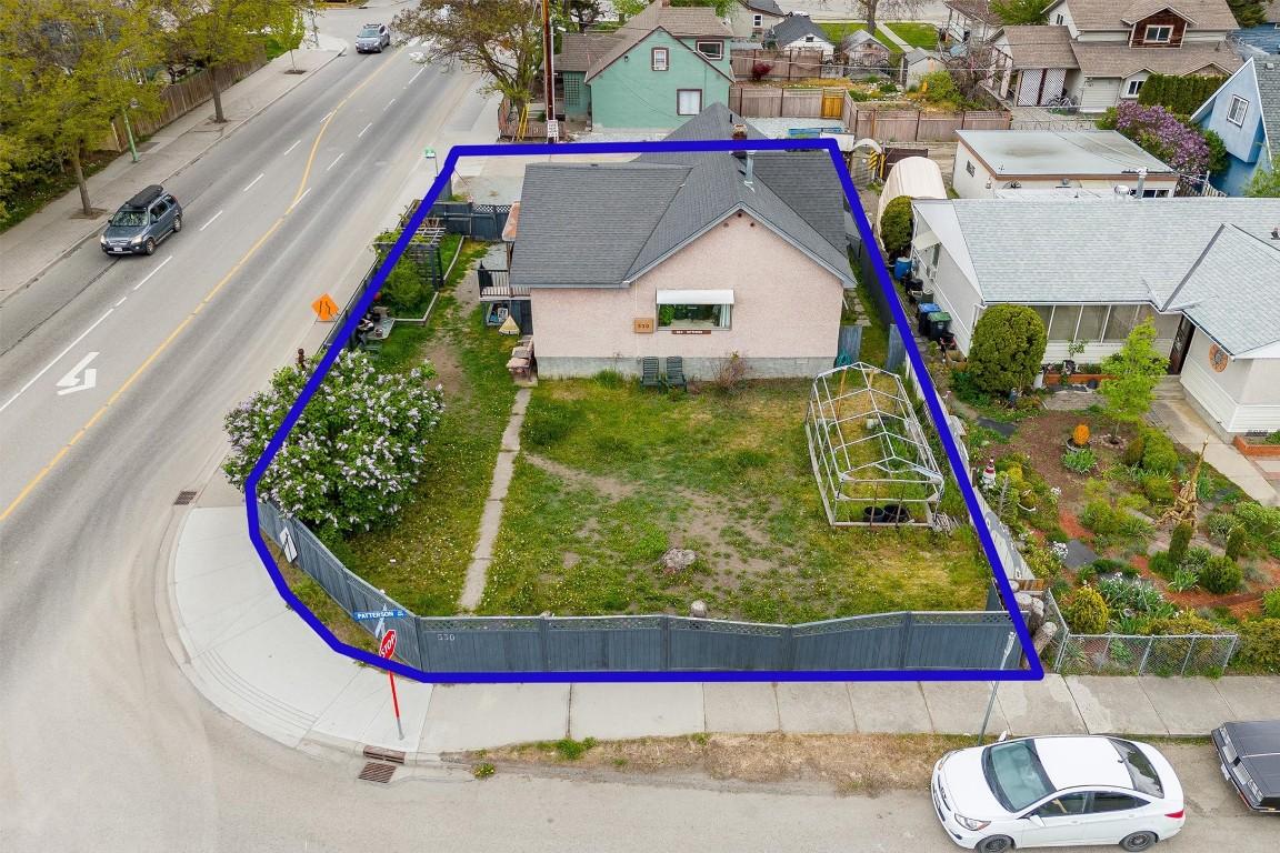 









530


Patterson

Avenue,
Kelowna,




BC
V1Y 5C6


