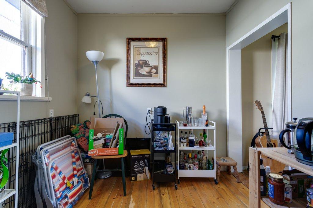 









530


Patterson

Avenue,
Kelowna,




BC
V1Y 5C6

