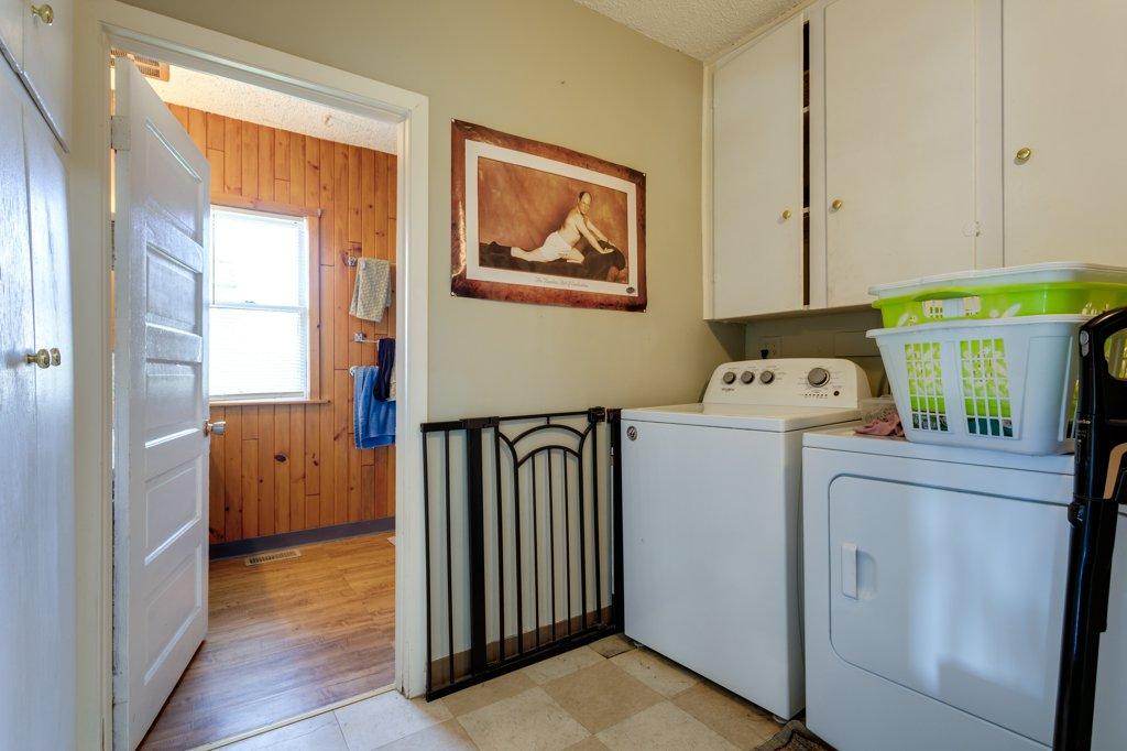 









530


Patterson

Avenue,
Kelowna,




BC
V1Y 5C6

