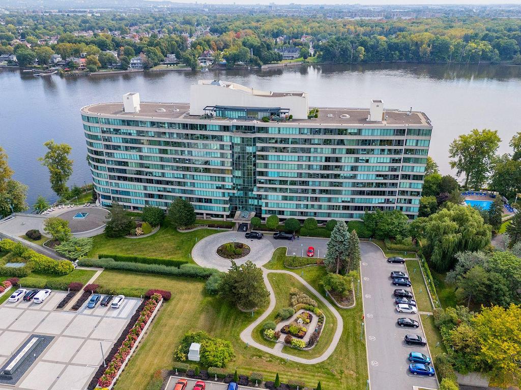 









4450


Prom. Paton

, 1111,
Laval (Chomedey),




QC
H7W5J7


