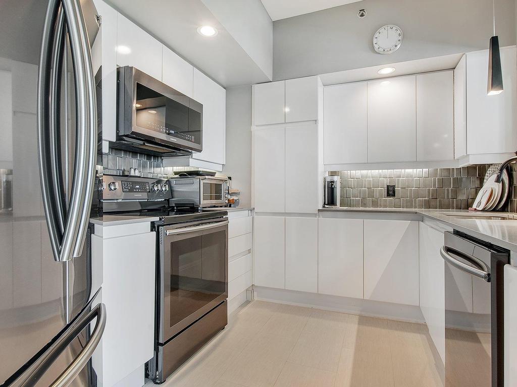 









4450


Prom. Paton

, 1111,
Laval (Chomedey),




QC
H7W5J7

