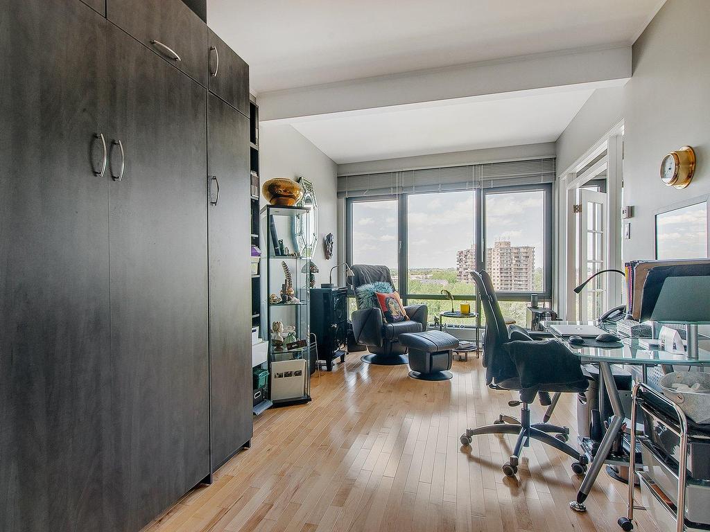 









4450


Prom. Paton

, 1111,
Laval (Chomedey),




QC
H7W5J7

