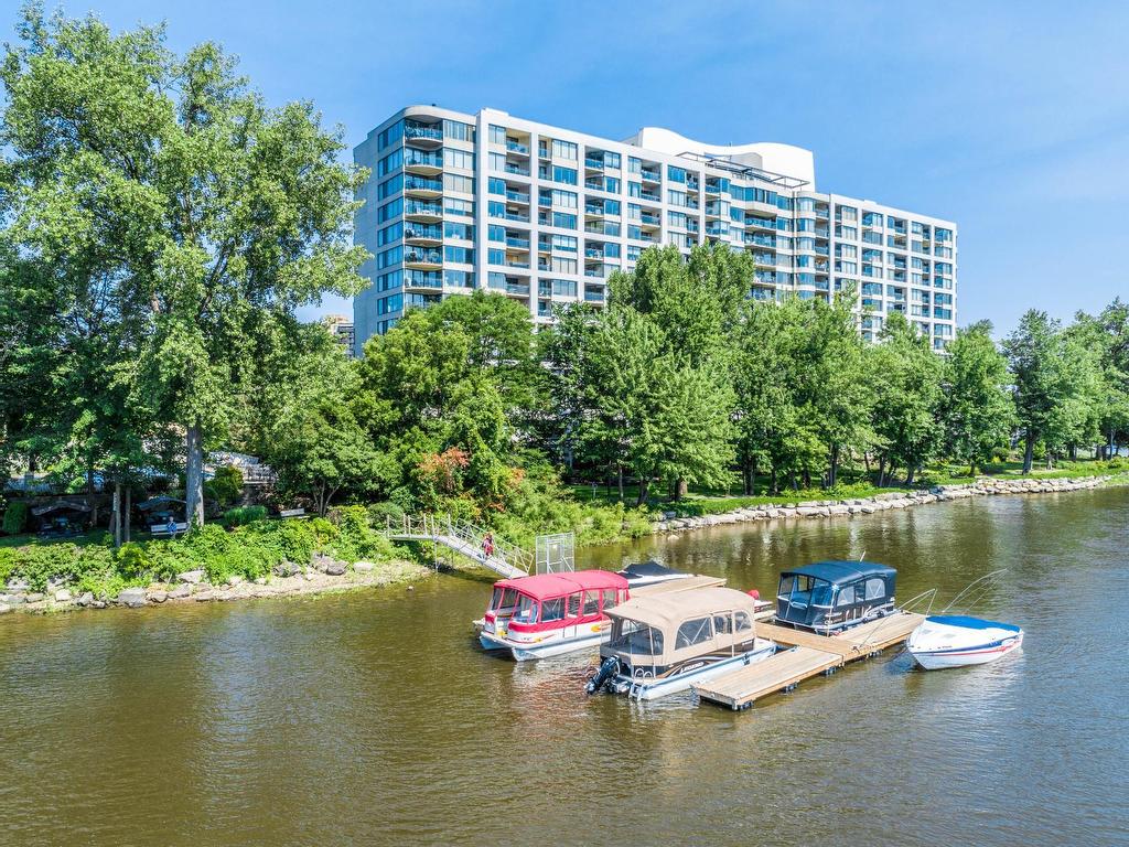 









4450


Prom. Paton

, 1111,
Laval (Chomedey),




QC
H7W5J7


