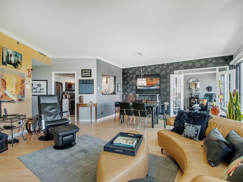 









4450


Prom. Paton

, 1111,
Laval (Chomedey),




QC
H7W5J7

