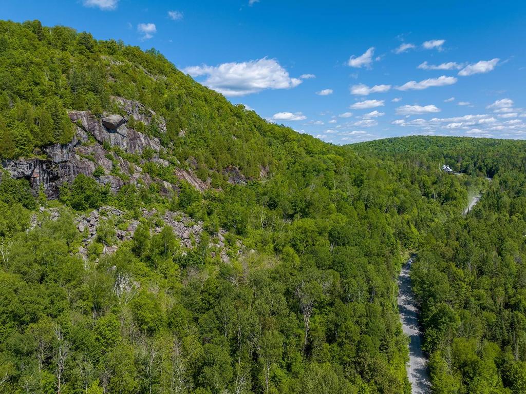 












Mtée Fortier

,
Mont-Tremblant,







QC
J8E2E1

