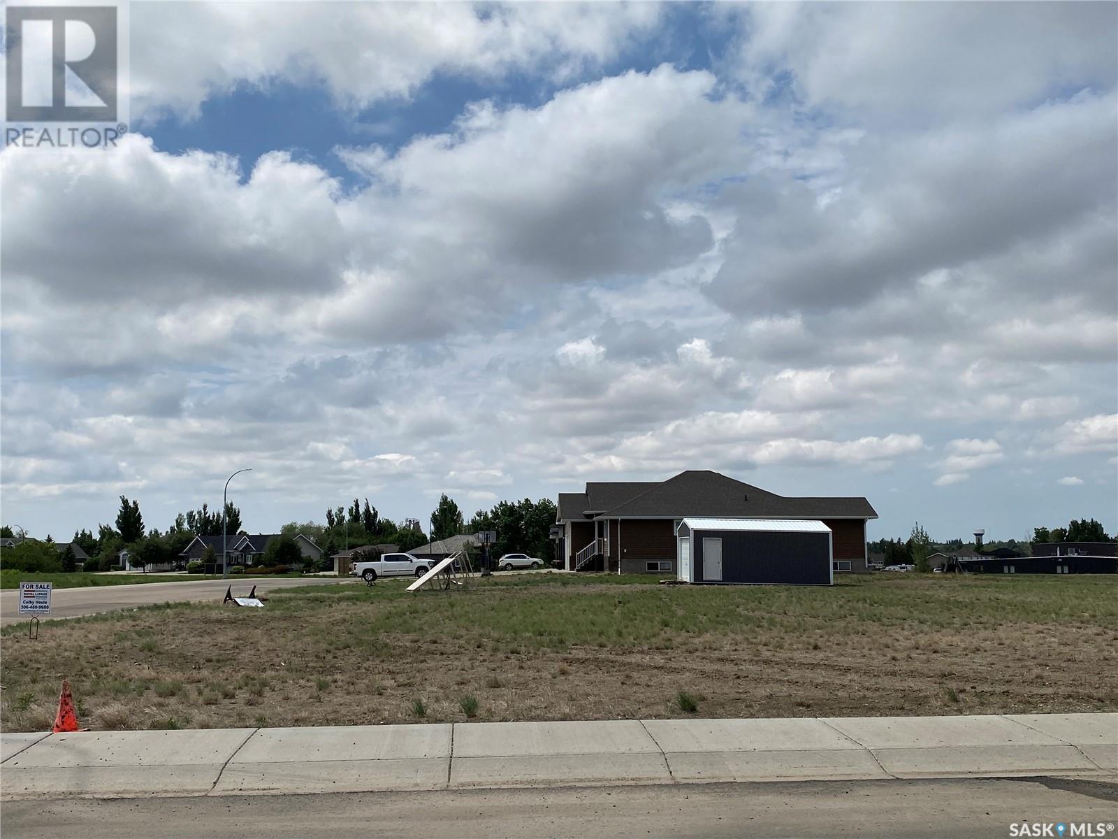 












92 Brookhollow BOULEVARD

,
Kindersley,







Saskatchewan
S0L1S1

