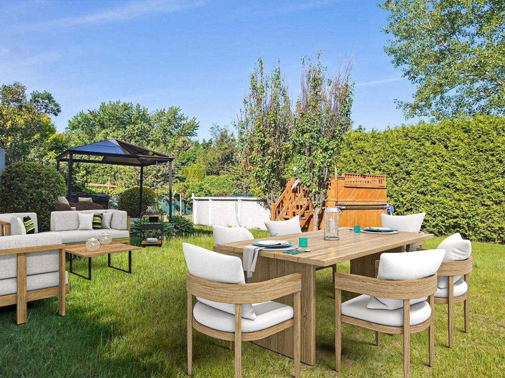 









425


Rue de la Sablière

,
Mont-Saint-Hilaire,




QC
J3H5R7


