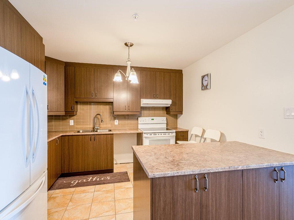 









7040


Rue Allard

, 307,
Montréal (LaSalle),




QC
H8N0C9

