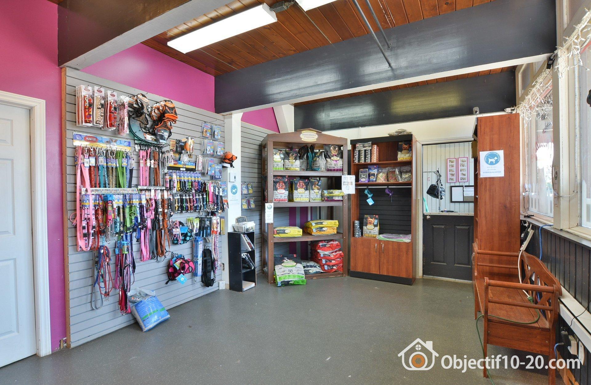 









168

 - 172


Boul. Ste-Anne

,
Sainte-Anne-des-Plaines,




QC
J0N1H0

