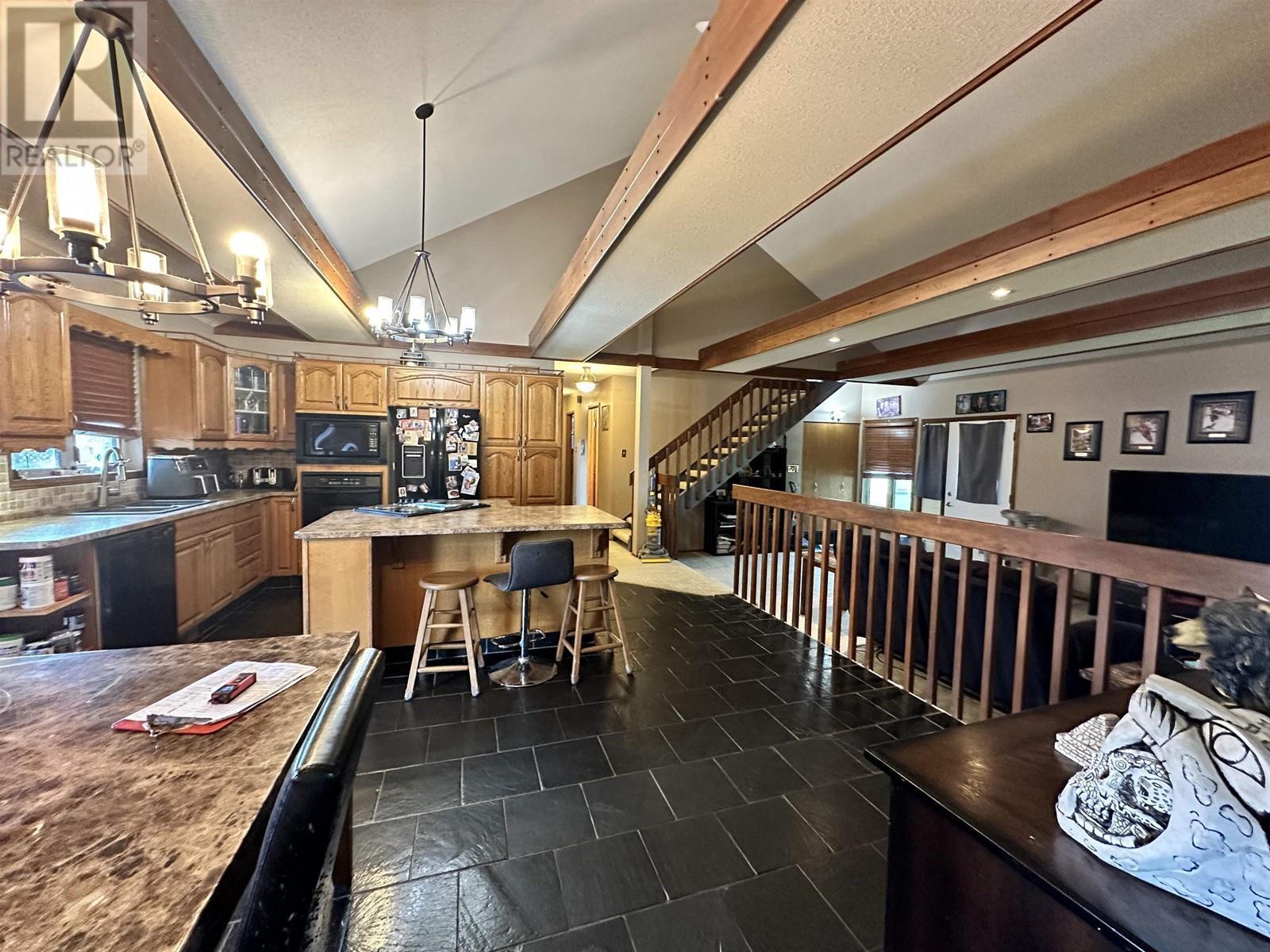 












5516 MINNAKER CRESCENT

,
Fort Nelson,




British Columbia
V0C1R0

