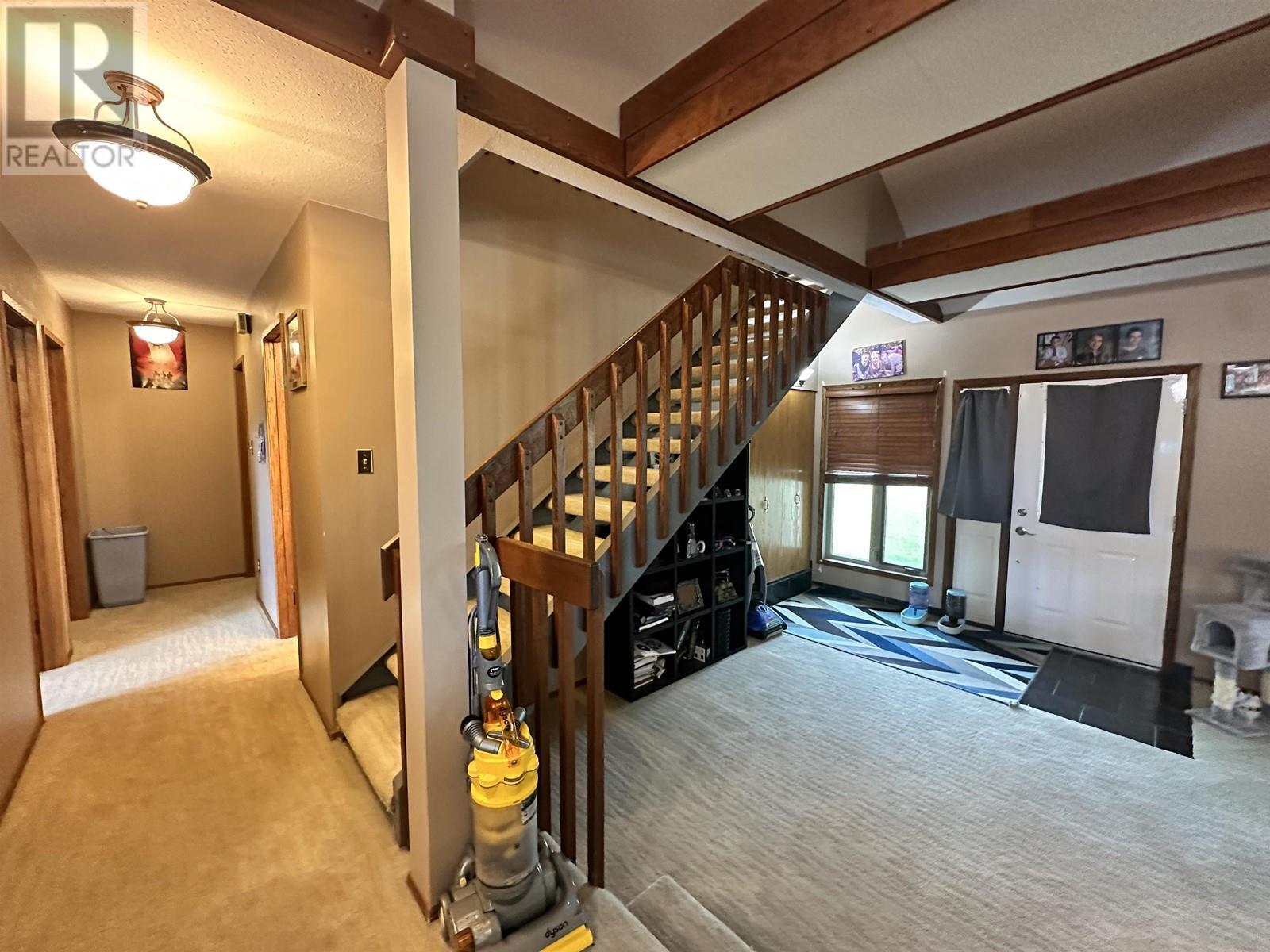 












5516 MINNAKER CRESCENT

,
Fort Nelson,




British Columbia
V0C1R0

