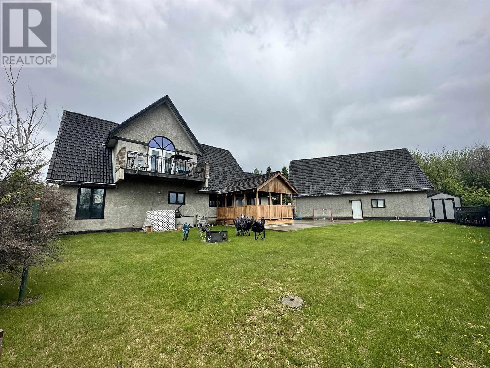 












5516 MINNAKER CRESCENT

,
Fort Nelson,




British Columbia
V0C1R0

