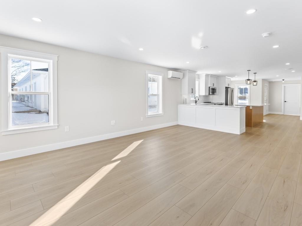 












139 Key Avenue

,
Summerside,




PE
C1N 6G3

