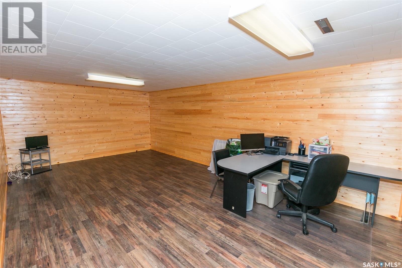 












203 Bayne STREET

,
Luseland,




Saskatchewan
S0L2A0

