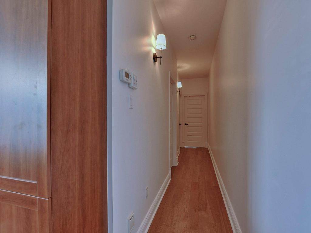 









2800


Rue des Francs-Bourgeois

,
Boisbriand,




QC
J7H0B7

