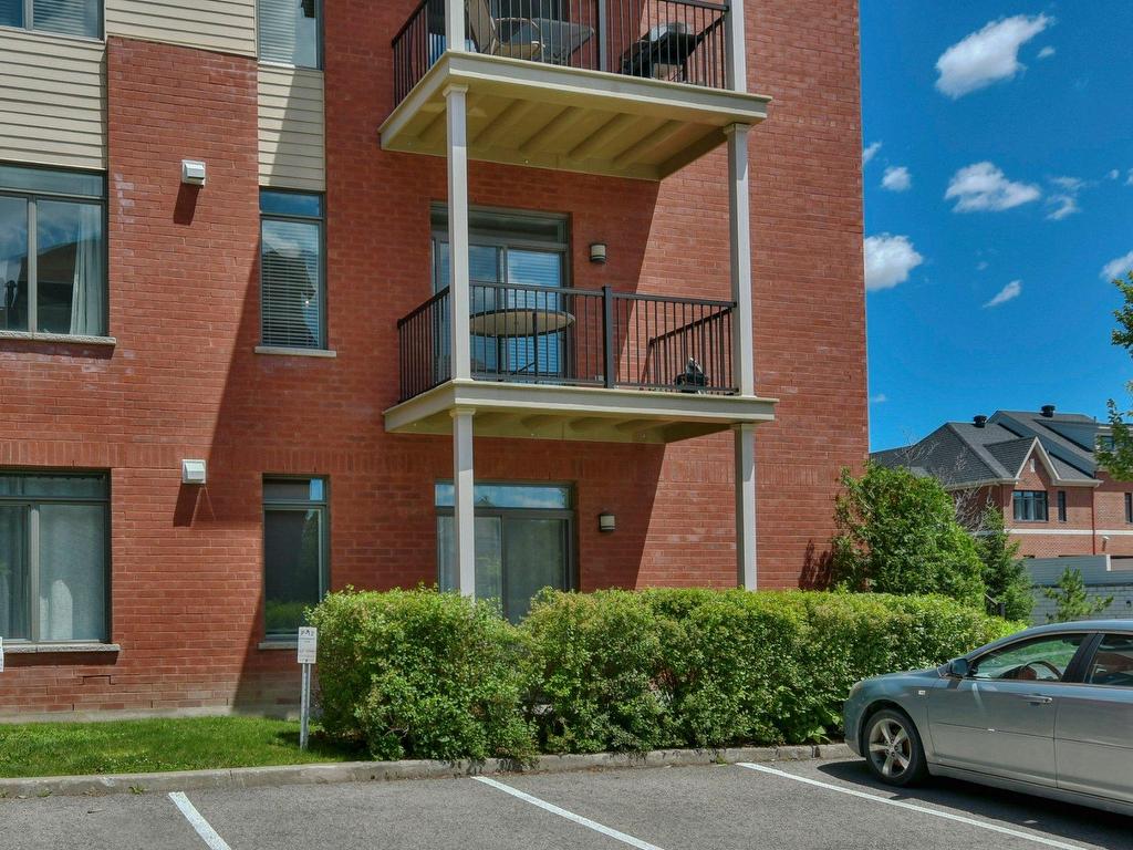 









2800


Rue des Francs-Bourgeois

,
Boisbriand,




QC
J7H0B7

