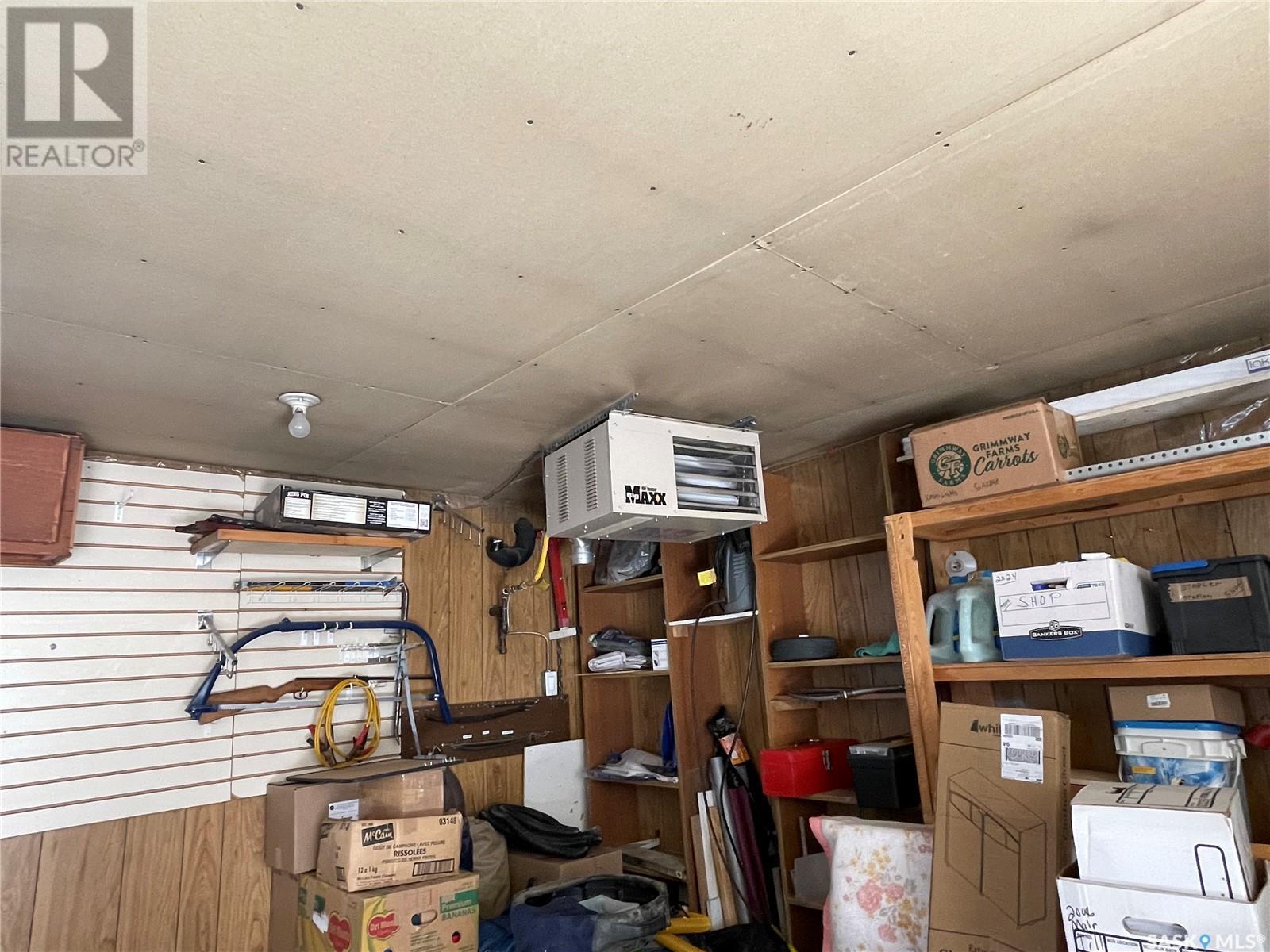 












22 West ROAD

,
Kindersley,




Saskatchewan
S0L1S1

