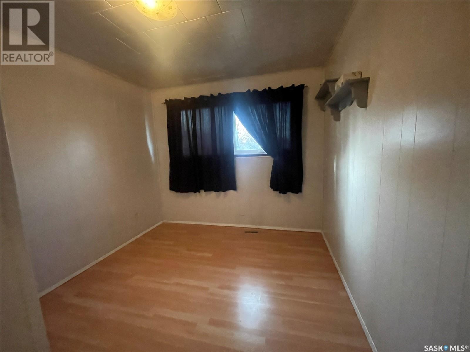 












22 West ROAD

,
Kindersley,




Saskatchewan
S0L1S1

