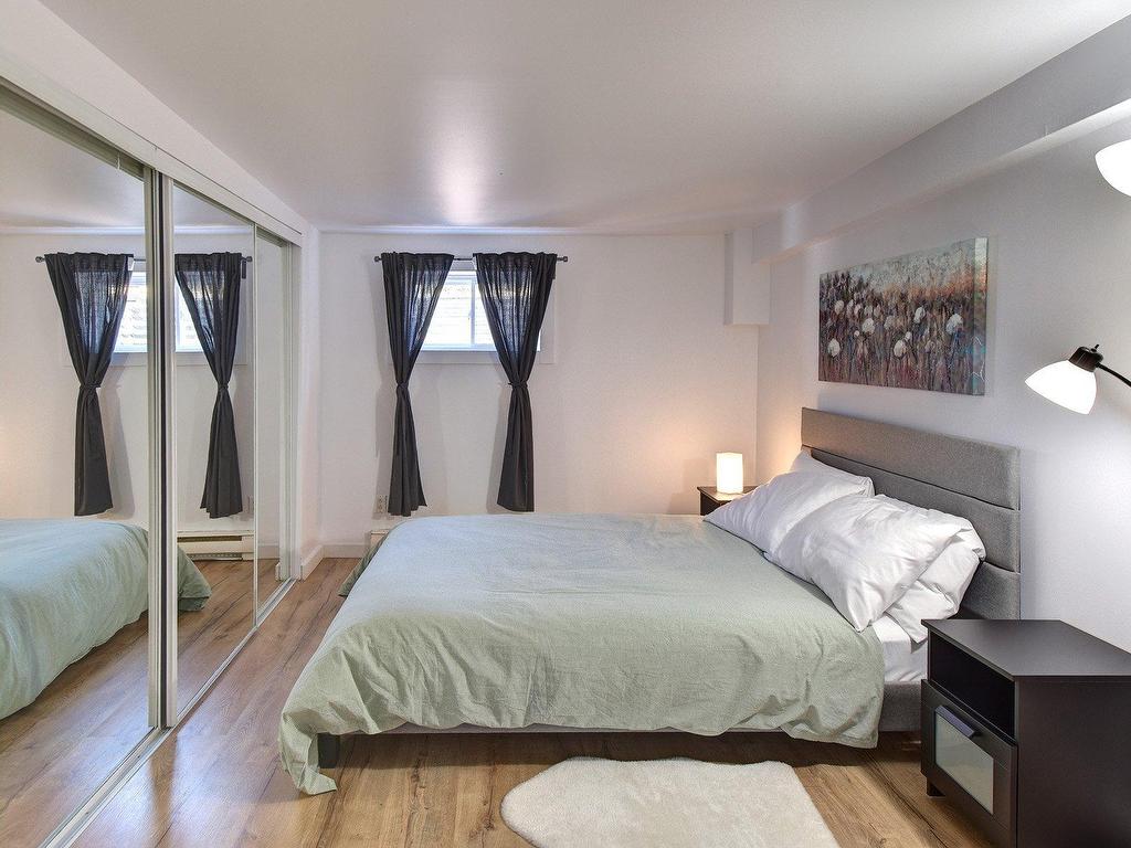 









86


Imp. des Mûres

,
Lac-Supérieur,




QC
J0T1J0

