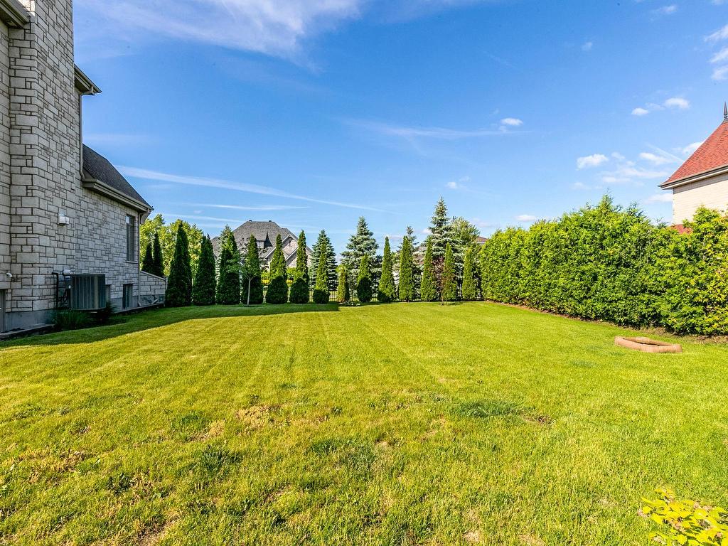 









3920


Rue Leningrad

,
Brossard,




QC
J4Y3J6

