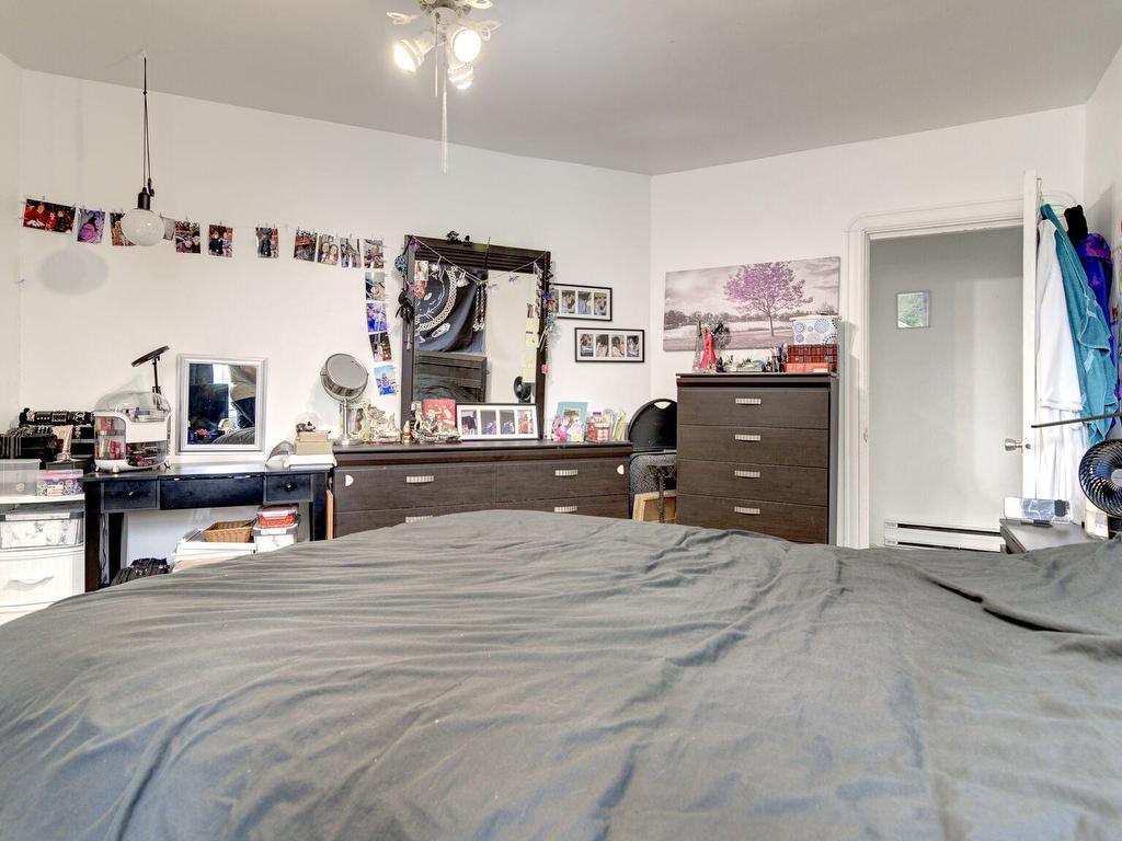 









192

 - 196


Rue St-Joseph

,
Saint-Jérôme,




QC
J7Y2N3

