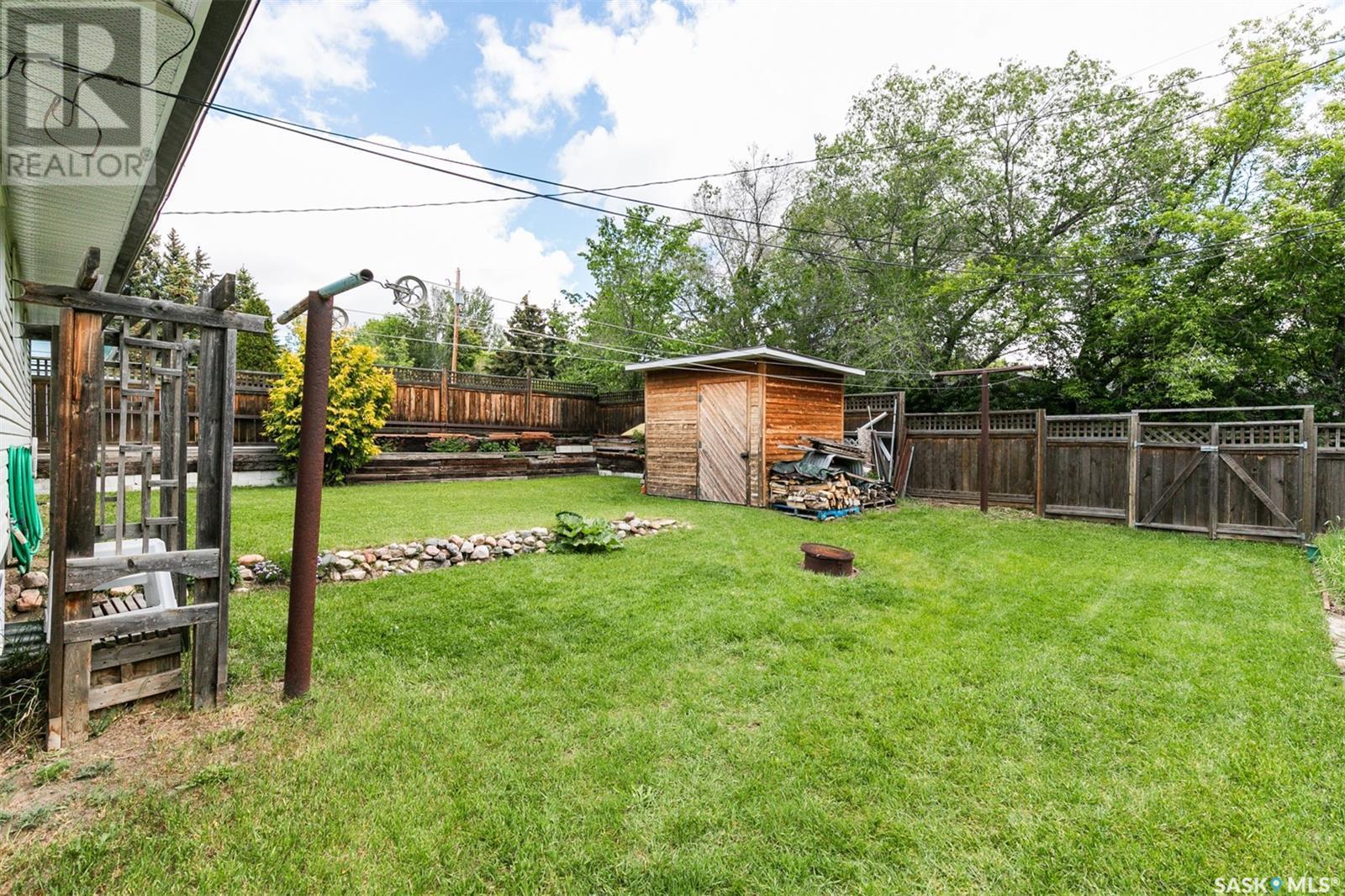 












400 Lonsdale STREET

,
Luseland,




Saskatchewan
S0L2A0

