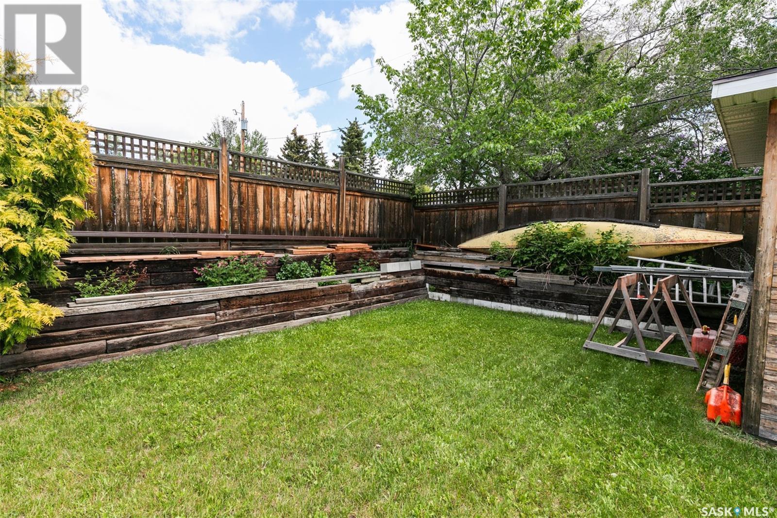 












400 Lonsdale STREET

,
Luseland,




Saskatchewan
S0L2A0

