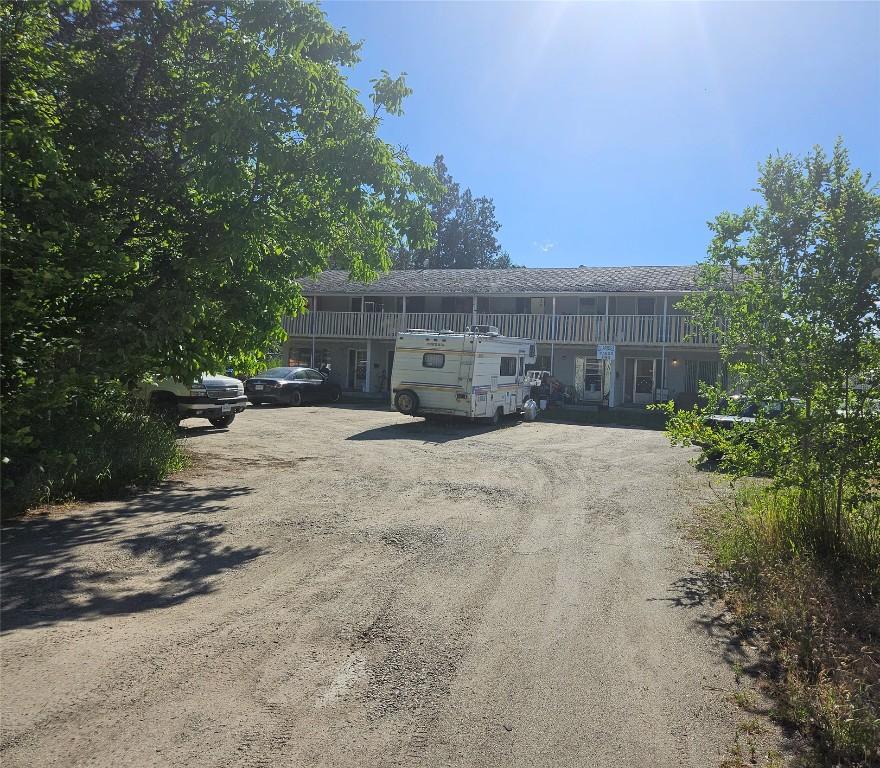 









305 & 295


Clarissa

Road,
Kelowna,




BC
V1X 1C7

