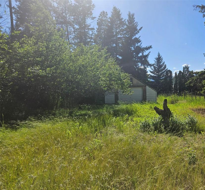 









305 & 295


Clarissa

Road,
Kelowna,




BC
V1X 1C7

