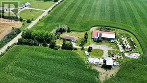 












18500 SIDEROAD 18

,
Brock,




Ontario
L0E1E0

