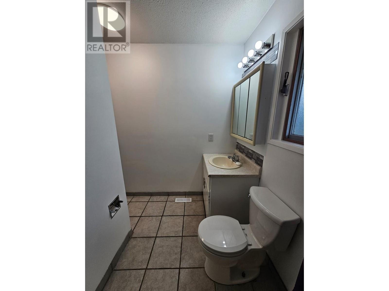 












219 COTTONWOOD Crescent

,
Tumbler Ridge,




British Columbia
V0C2W0

