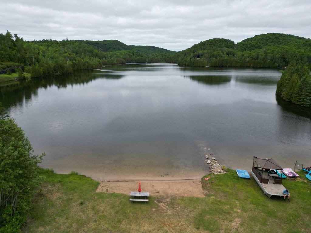 









1196


Ch. Kilmar

,
Grenville-sur-la-Rouge,




QC
J0V1B0

