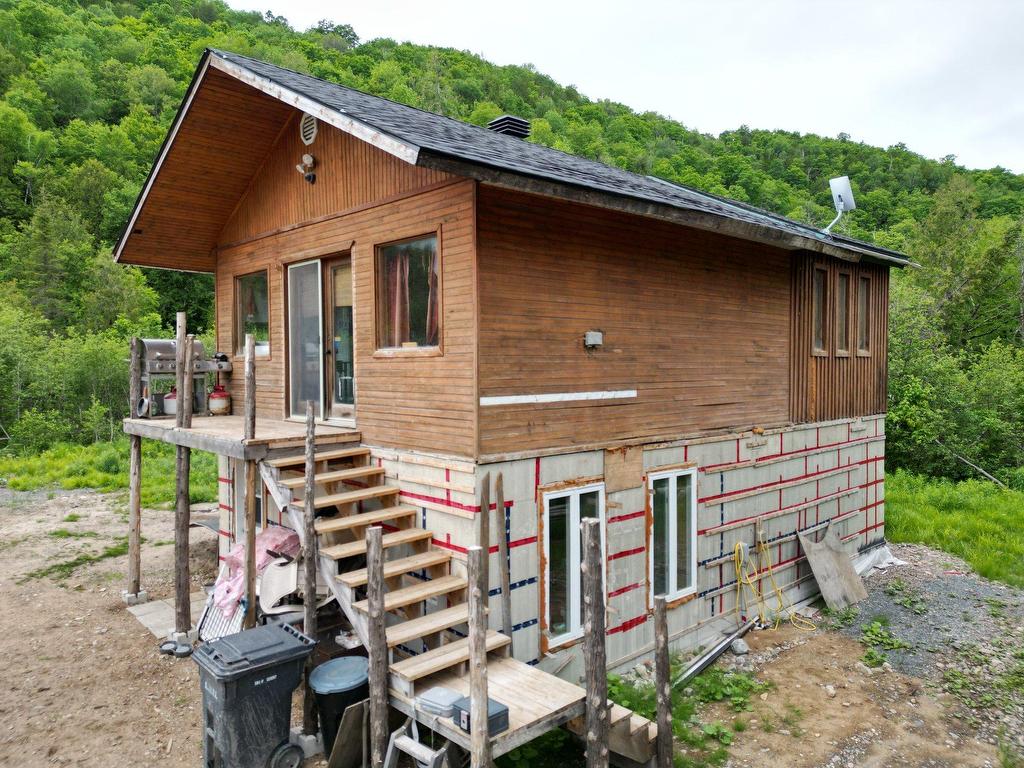 









1196


Ch. Kilmar

,
Grenville-sur-la-Rouge,




QC
J0V1B0


