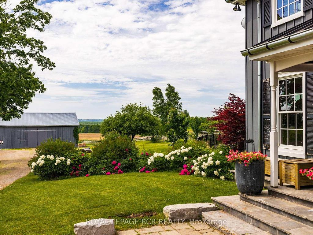 









3935


3rd

Line,
Bradford West Gwillimbury,




ON
L0G 1W0

