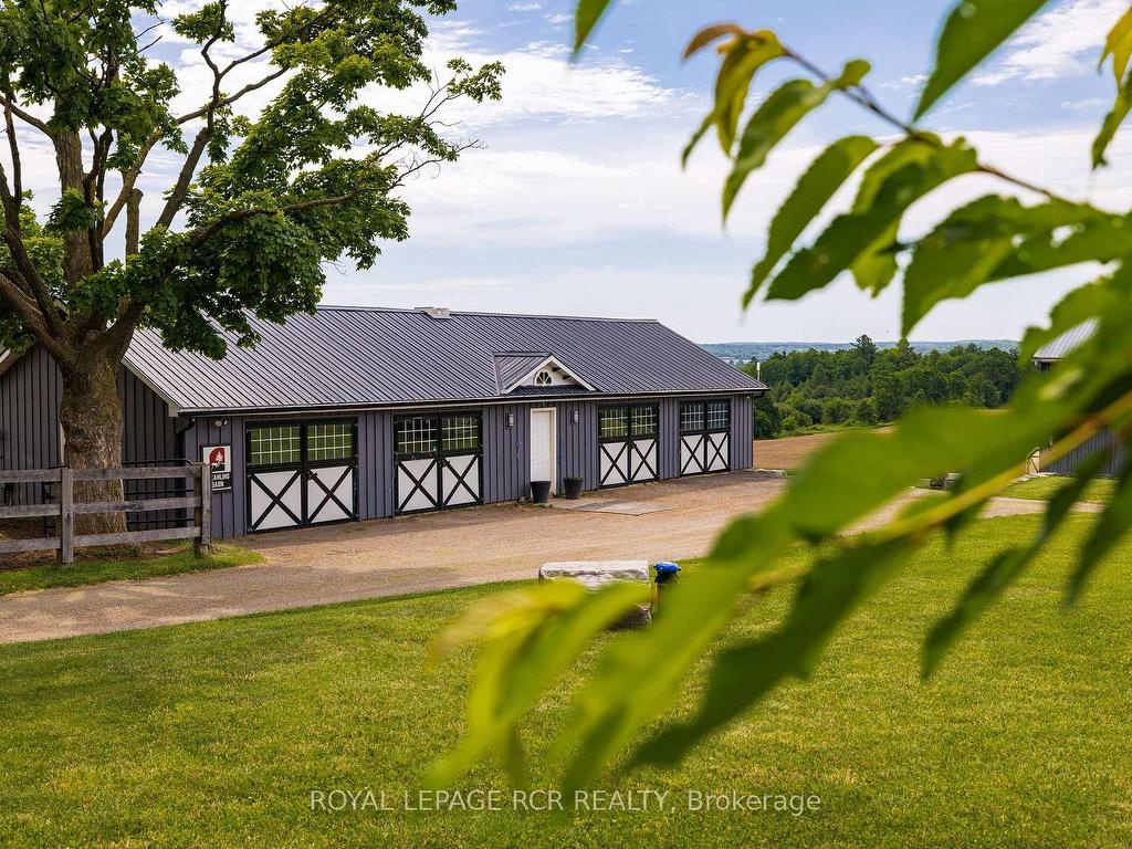









3935


3rd

Line,
Bradford West Gwillimbury,




ON
L0G 1W0

