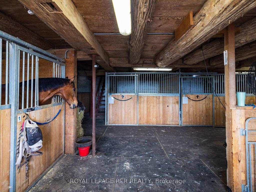 









3935


3rd

Line,
Bradford West Gwillimbury,




ON
L0G 1W0

