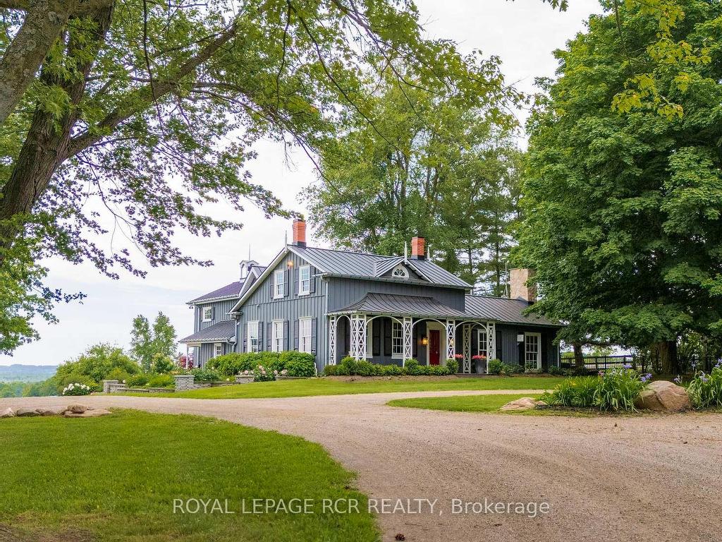









3935


3rd

Line,
Bradford West Gwillimbury,




ON
L0G 1W0

