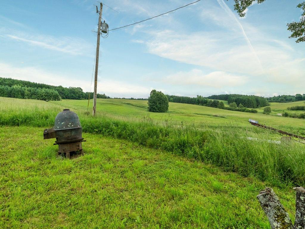 









3150Z


Ch. Bartlett

,
Cookshire-Eaton,







QC
J0B1M0

