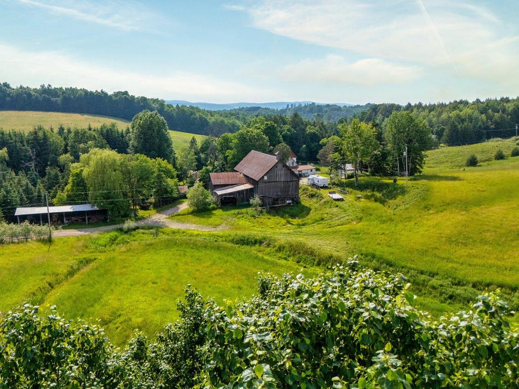









3150Z


Ch. Bartlett

,
Cookshire-Eaton,







QC
J0B1M0


