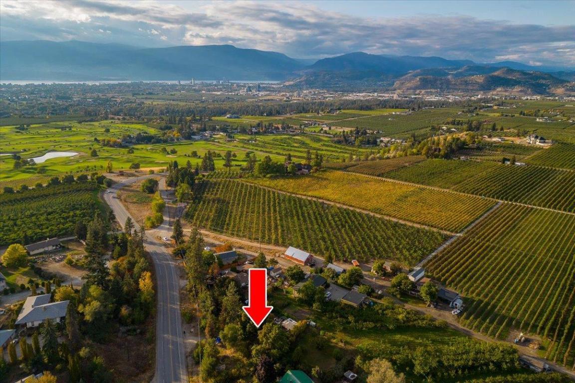 









3122


McCulloch

Road,
Kelowna,




BC
V1W 4G6

